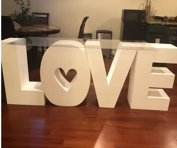 Love Yazılı Masa Strafor Köpük Üretim