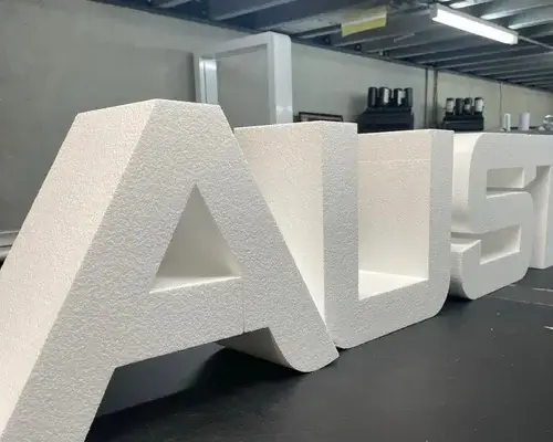 Kalın Hacimli Kutu Harf