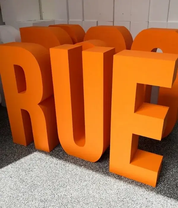 Boyalı Strafor Kutu Harf